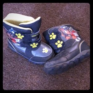 Paw Patrol snow boot size 10